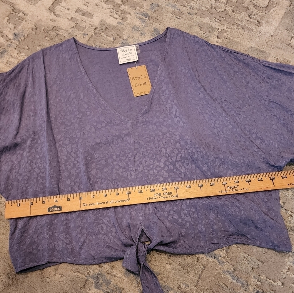 NWT Grey blouse- Style Rack - Picture 16 of 16